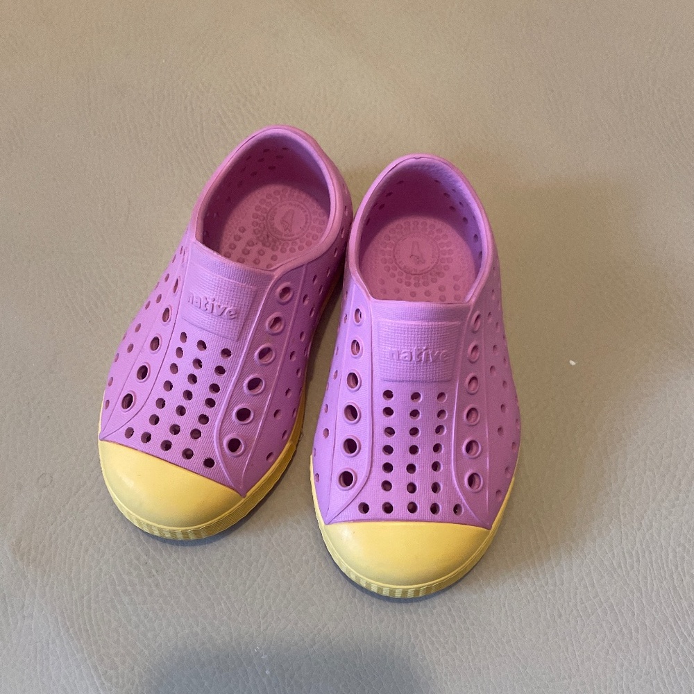 Toddler natives